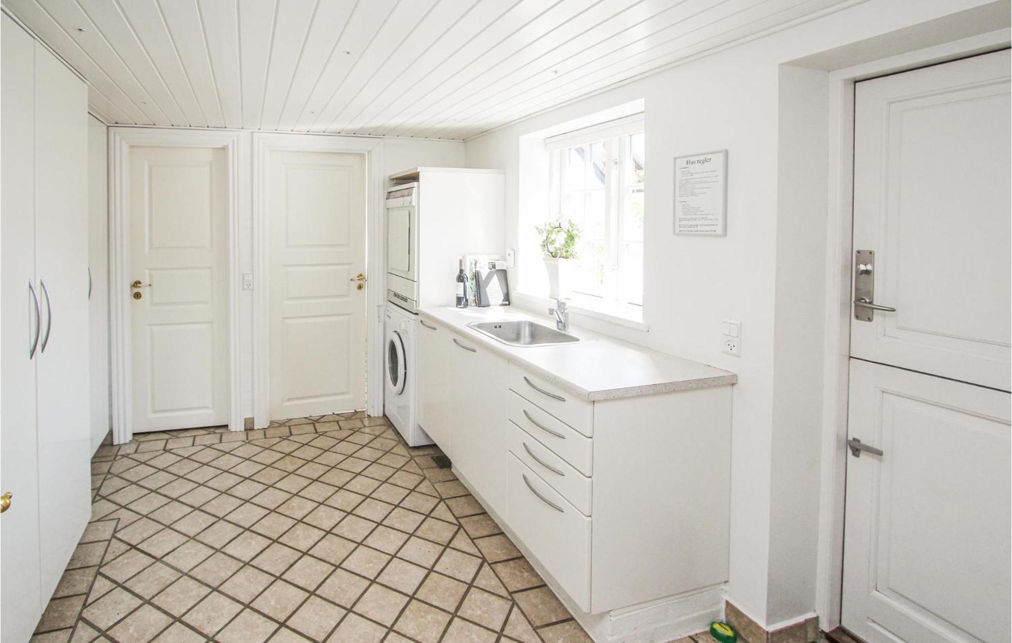 Cozy Home In Samso With Kitchen Nordby  Экстерьер фото