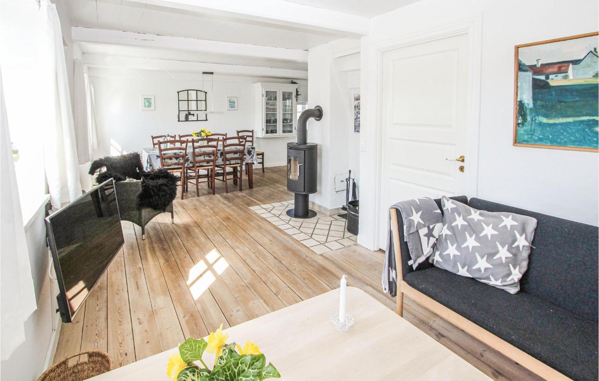 Cozy Home In Samso With Kitchen Nordby  Экстерьер фото